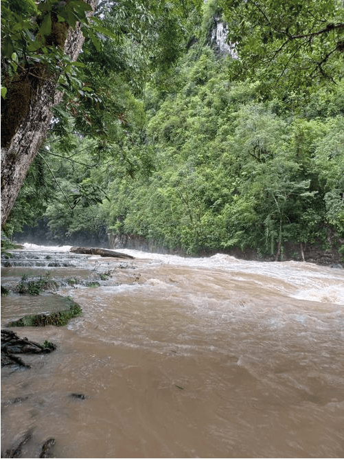 Semuc Champey Tormentas