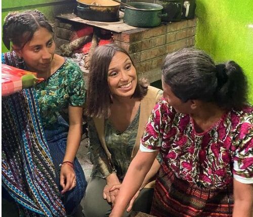 Estreno del episodio Guatemala del programa Me voy a comer el Mundo con Veronica Zumalacarregui 2