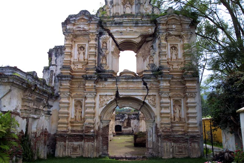 Ruinas de Santa Rosa de Lima