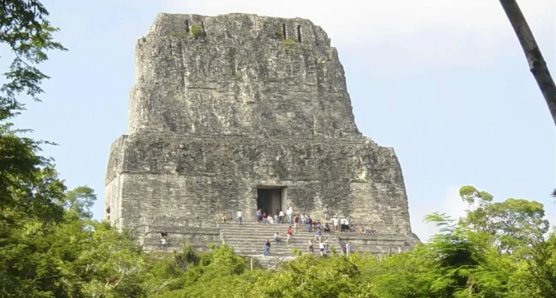 Templo IV en Tikal estara cerrado temporalmete