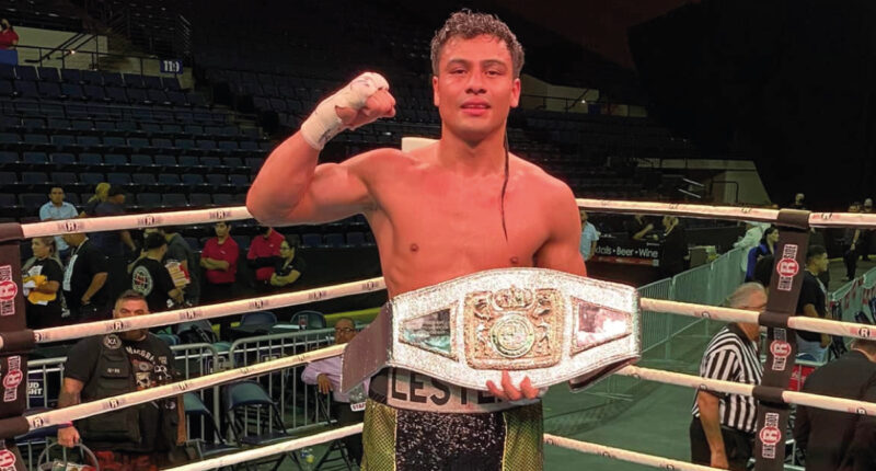 El boxeador guatemalteco Lester Martinez sigue acumulando éxitos en su carrera.