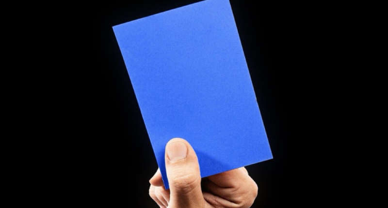 tarjeta azul futbol 1