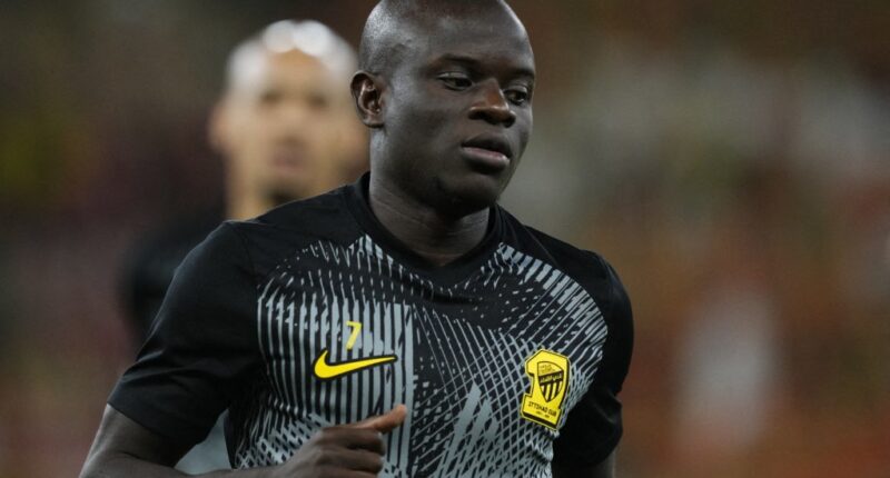 Eurocopa: N'Golo Kante defensive midfield of Al Ittihad and France during the warm-up before the FIFA Club World Cup Saudi Arabia 2023 match between Al Ahly FC v Al Ittihad FC at King Abdullah Sports City on December 15, 2023 in Jeddah, Saudi Arabia. (Photo by Jose Breton/Pics Action/NurPhoto) (Photo by Jose Breton / NurPhoto / NurPhoto via AFP)