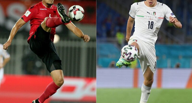 (COMBO) Esta combinación de fotos creada el 13 de junio de 2024 muestra al defensor de Albania, Berat Djimsiti (izquierda), controlando el balón durante el partido de clasificación para la Copa Mundial 2018 entre Albania y Macedonia en el estadio Loro Boriçi en la ciudad de Shkoder el 5 de septiembre de 2016; y al centrocampista de Italia, Nicolo Barella (#18), controlando el balón durante el partido de la UEFA EURO 2020 del Grupo A entre Turquía e Italia en el Estadio Olímpico de Roma el 11 de junio de 2021. Italia se enfrentará a Albania durante el Campeonato de Fútbol UEFA Euro 2024 el 15 de junio de 2024. (Foto de GENT SHKULLAKU y ALBERTO LINGRIA / varias fuentes / AFP)