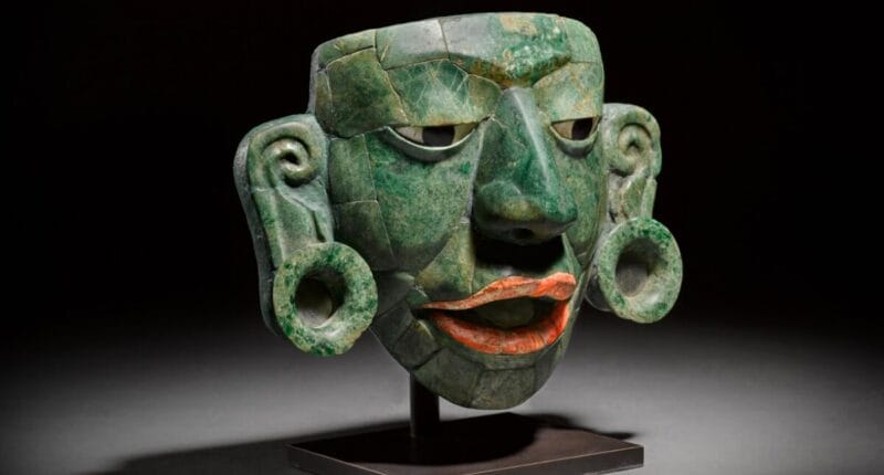 mascara jade guatemala