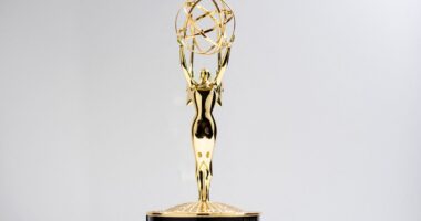 r25IQAEAAAAAAAAAAPBsJkgAAauTjWAAAAAASUVORK5CYII=