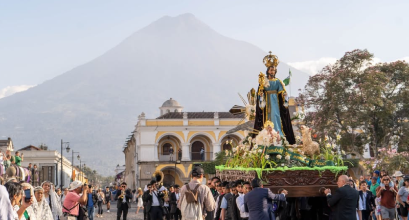 cortejos tercer semana cuaresma antigua guatemala 2025