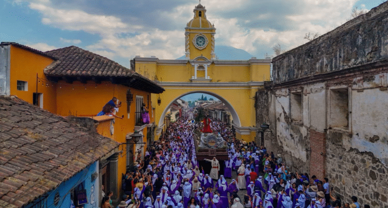 visitantes semana santa 2025